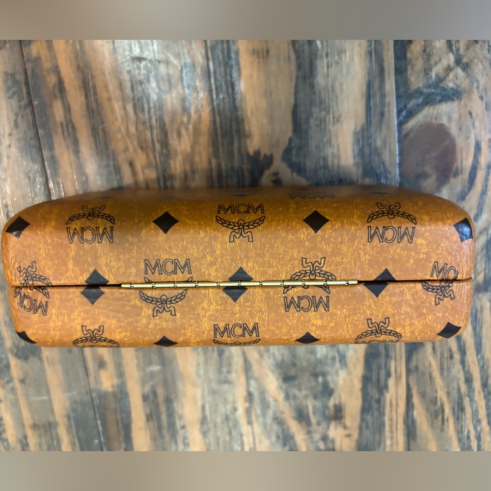 MCM Leather Hardshell Eyeglass Case and Cloth - Picture 5 of 10